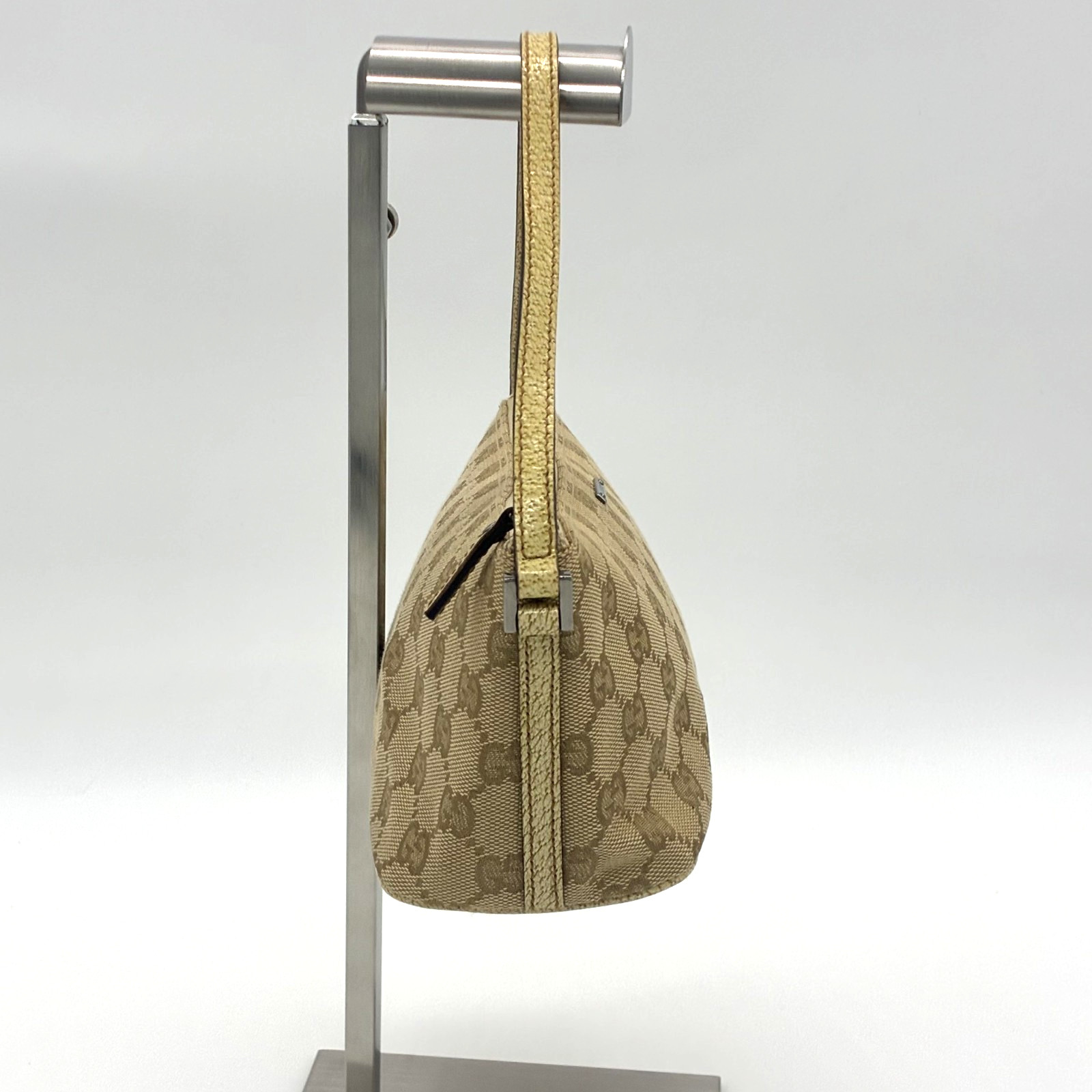 GUCCI GG Canvas Beige Accessory Pouch Leather – Authentic from Japan thumbnail 2