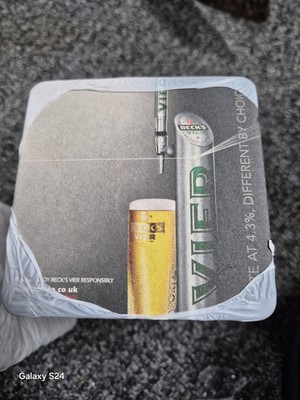 VERSCHIEDENE VERSIEGELTE PACKUNGEN PUB BIERDECKEL - GETRÄNKE BIERMATTEN UNTERSETZER