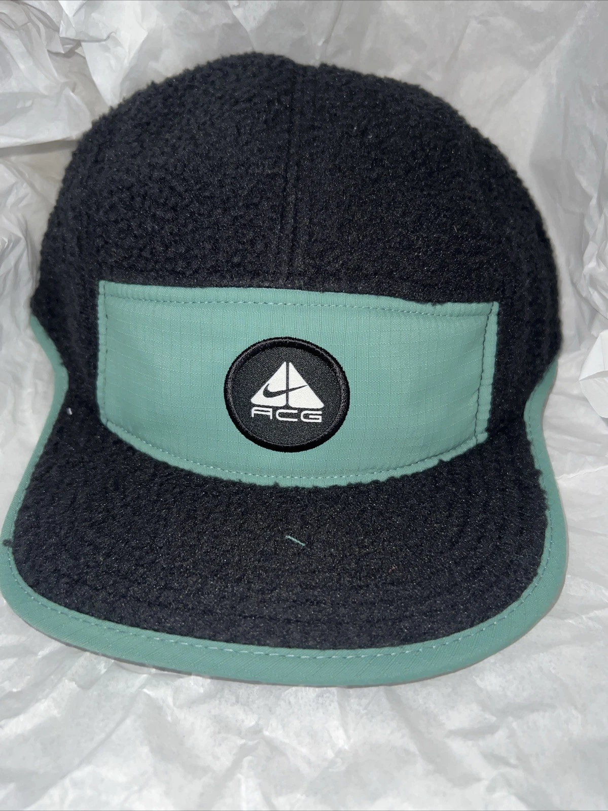 Nike ACG Therma-FIT Fly Unisex Size M/L Black Green Unstructured Cap Hat