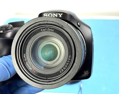 Sony Cyber-shot DSC-HX400V Digitalkamera 20.4MP F/2,8-6,3 Schwarz
