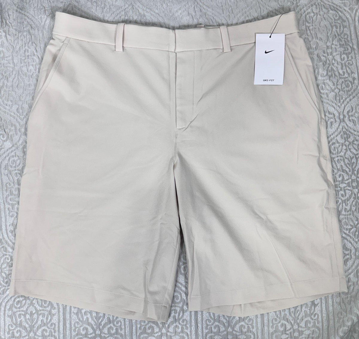 Nike Dri-FIT Men’s Size 36 Light Orewood Brown 10