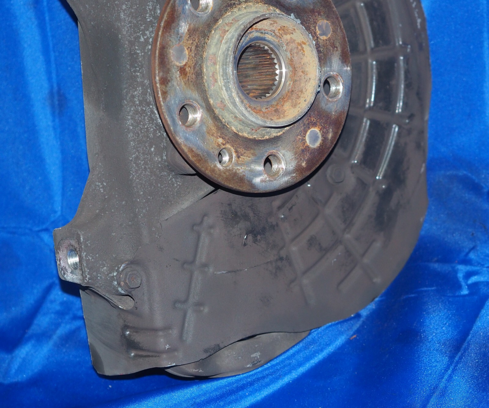 2017-2023 Maserati Quattroporte SQ4 Left Front Spindle Knuckle W/Hub W/Warranty