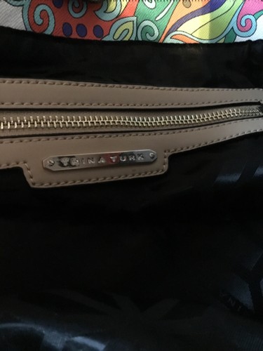 TRINA TURK weiß groß mehrfarbig beschichtet Canvas Beuteltasche Tasche Handtasche Beutel gebraucht, in einwandfreiem Zustand - Bild 6 von 6