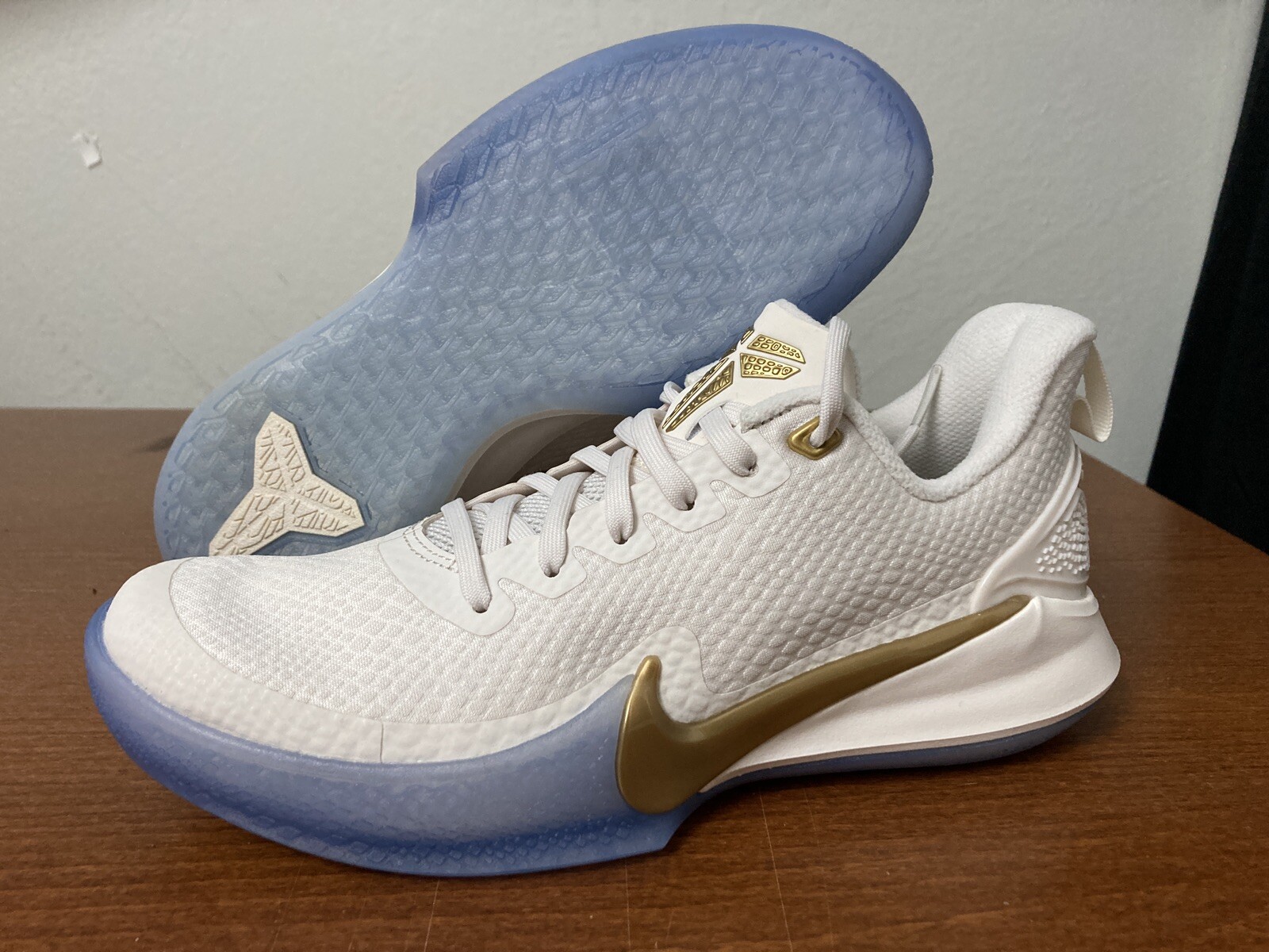 kobe mamba focus white gold price