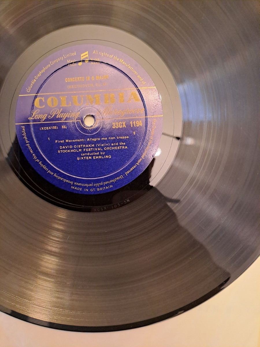David Oistrakh - Beethoven Violin Concerto In D . 1st COLUMBIA