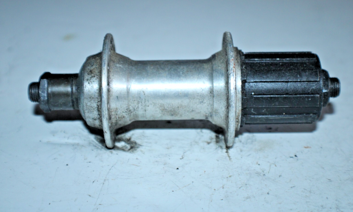 Shimano FH-RM40-8 Rear MTB Bike Hub Freewheel Silver 32H 135mm