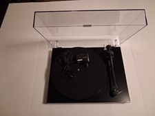 PRO-JECT DEBUT CARBON PHONO USBORTOFON 2M RED CARTIDGE