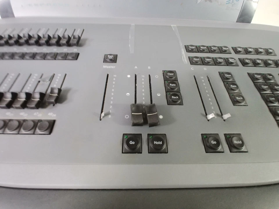 ETC Express 24/48 4110A1005 Industrial Professional Theatre Lighting Console - Image 2 of 4