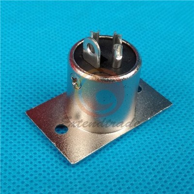 1PCS XLR 3-Pin Male Chassis Panel Socket Speaker Audio Connector NEW &ex