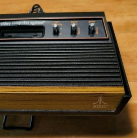 Atari 2600 Woodgrain 6 Switch, Joysticks, Paddels, Hookups, Games, Manuals