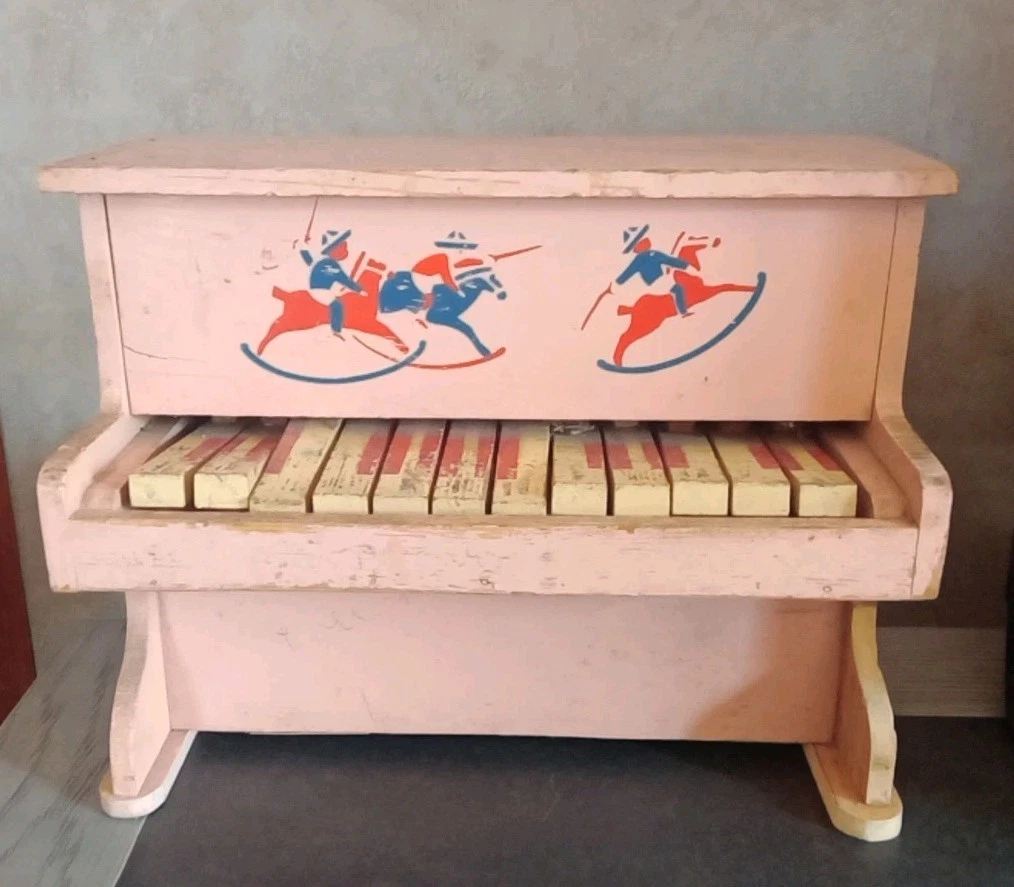 Piano pour enfants en bois [Jouet ancien] - Les Choses Particulières