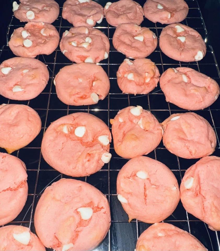 Galletas de batido de fresa (1 DOCENA) - ¡Caseras desde cero! Foto 3 de 4