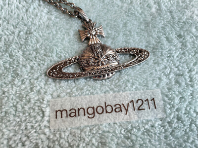 Vivienne Westwood Metal Gray Flower Engraving Big Saturn Pendant