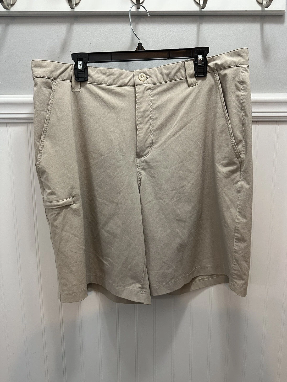 Columbia Sportswear PFG Mens Fishing Shorts Light Beige Size 38 X 10”L