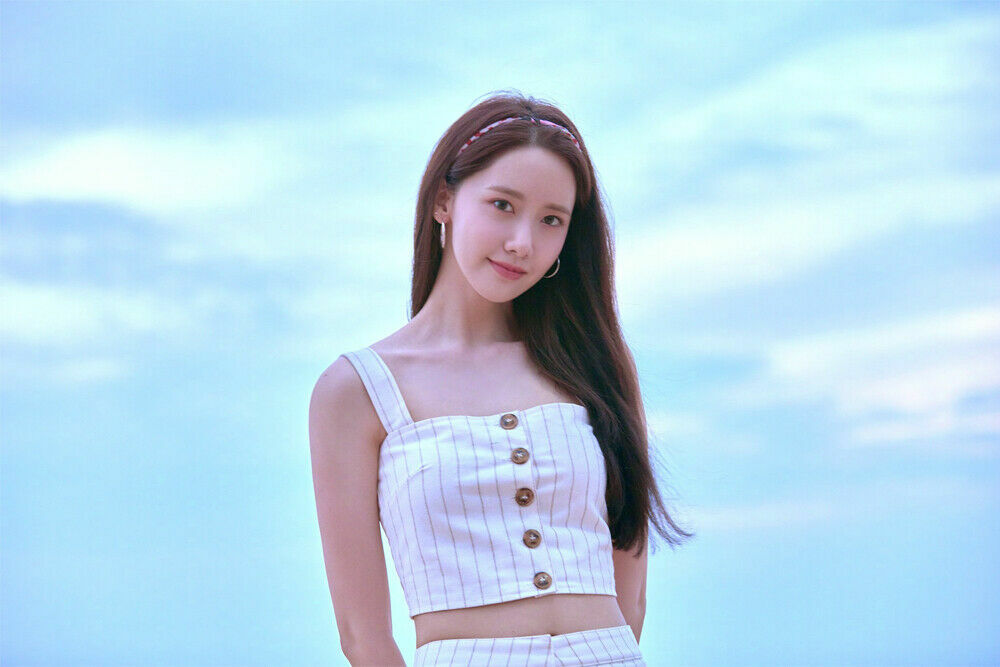 YOONA [A WALK TO REMEMBER] Special Kihno Album Kit+Photo Book+Card