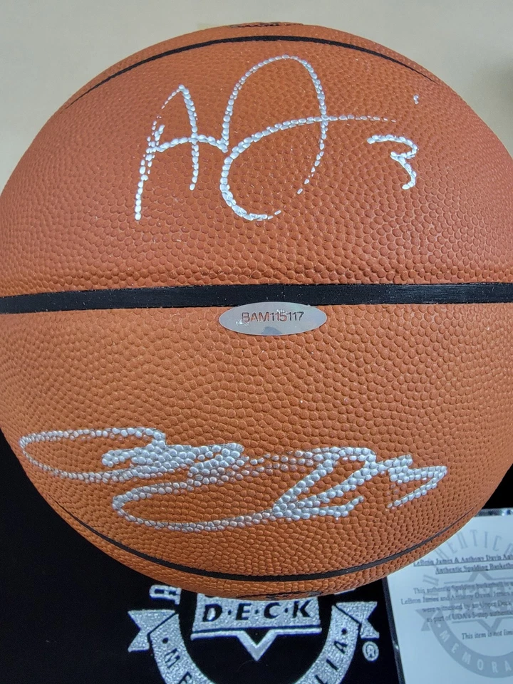 Lebron James & Anthony Davis Los Angeles Lakers Signed Basketball Upperdeck NBA - Image 3 of 4