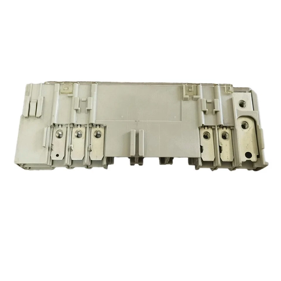 Bloque de fusibles para LEXUS IS250 2006-2015 para LEXUS GS350 2007-2011 para LEXUS GS430 Foto 2 de 4