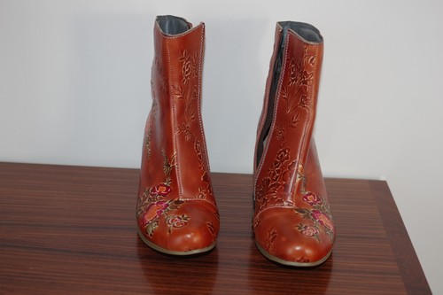 ARTISTE Spring step Folka Camel brown embroidery booties size 37 - Picture 2 of 7