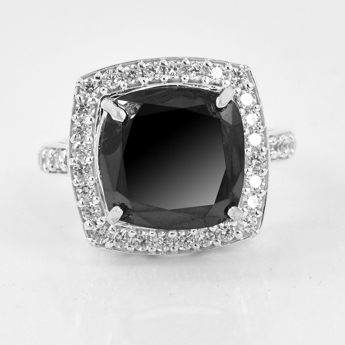 Ct Stunning Cushion Cut Black No Tarrif