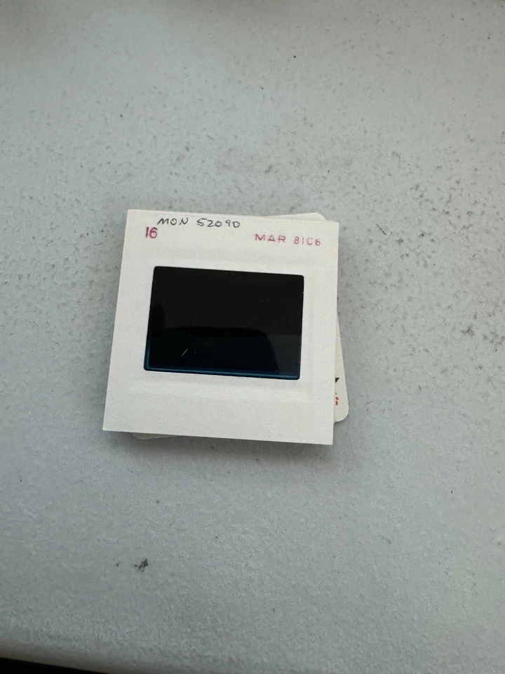 Tolva cubierta Monon 1981 diapositiva original MON #52090 Foto 2 de 3