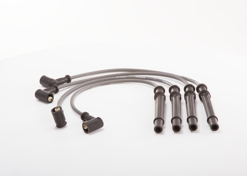 BOSCH F 000 99C 602 Zündleitungssatz für DACIA,NISSAN,RENAULT - Bild 1 von 4