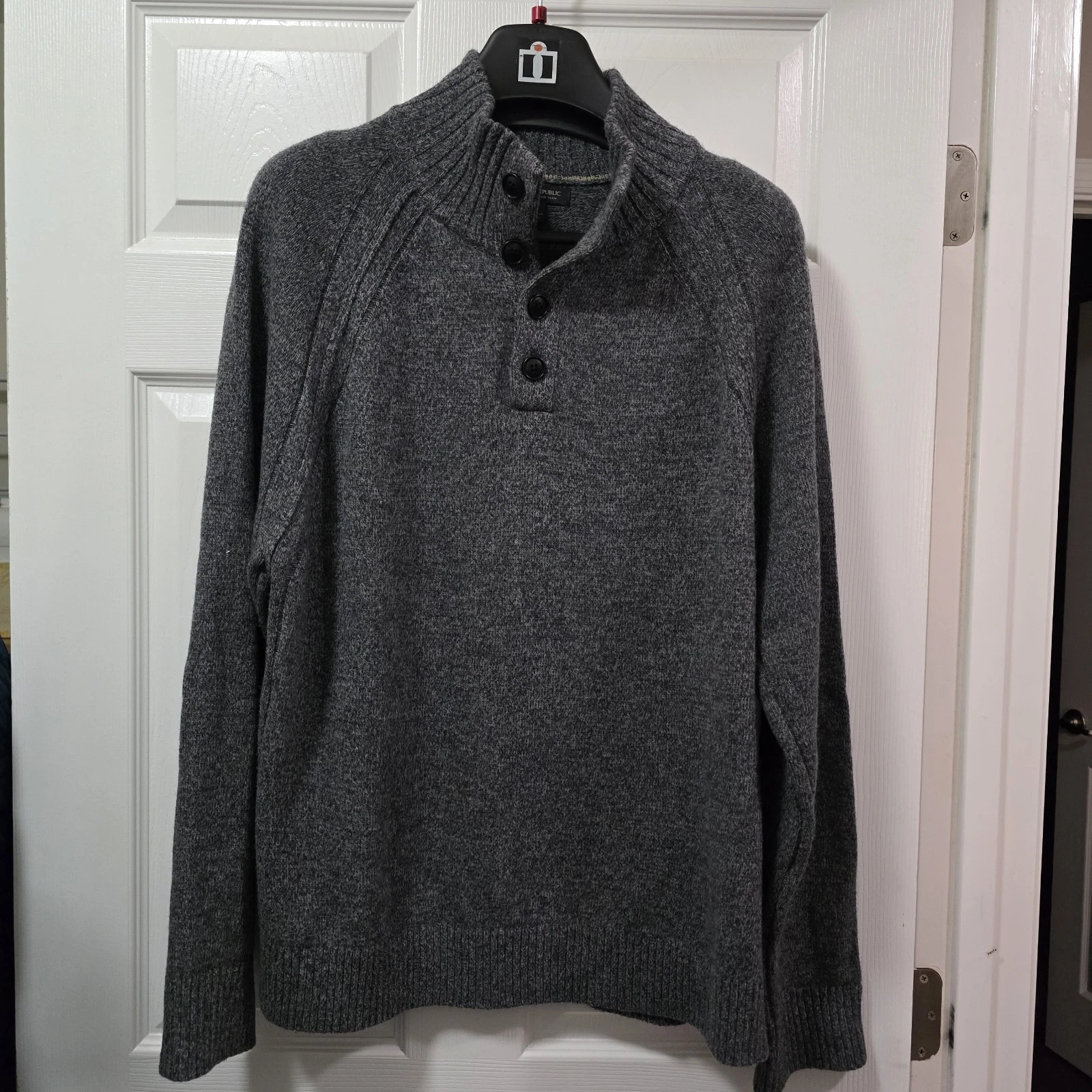 Banana Republic Mens Made of Italian Yarn Sweater Large Mock Neck Dark Gray