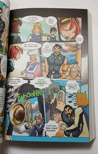 WINX CLUB ~ MAGIC COLLECTION ~ VOL 1 - 9 RARE HTF GRAPHIC NOVEL PAPERBACK VG+ - Picture 16 of 16