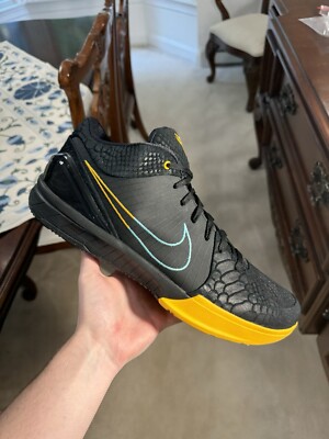 Size 15 - Nike Zoom Kobe 4 Protro Snakeskin Brand new DS
