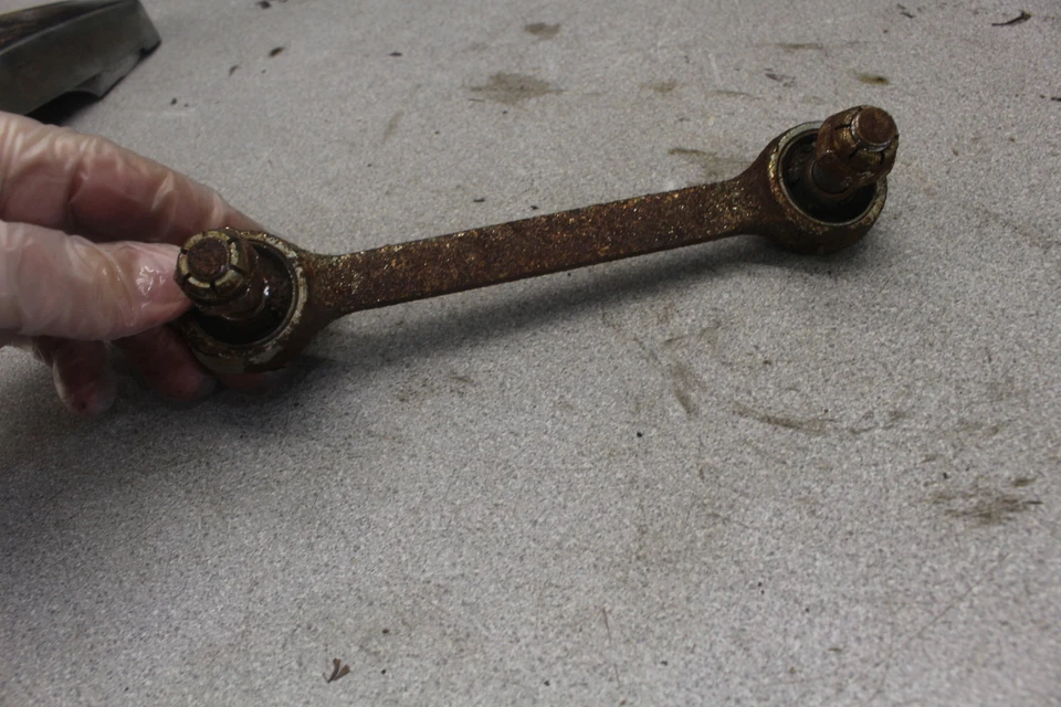 Honda Dream Touring 305 CA77 1965 reposapiés delantero soporte brazo S11-0363.et Foto 3 de 4