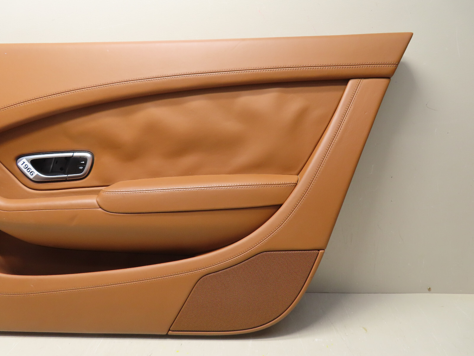 2013+ Bentley Continental GT Front Right Passenger Door Panel Cover 3W3868016
