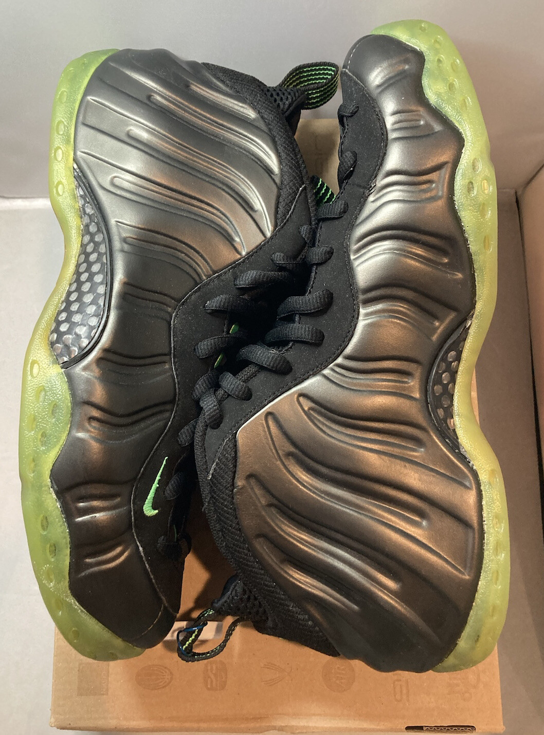olive green foams