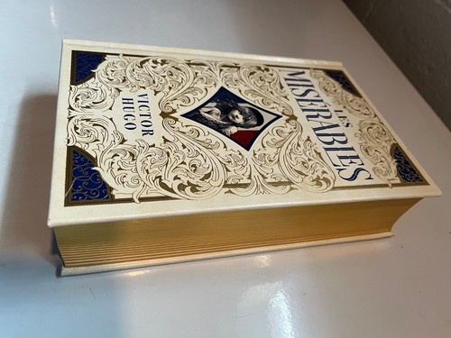LES MISERABLES Victor Hugo Deluxe Leather Bound Collectible edition New - Picture 2 of 5