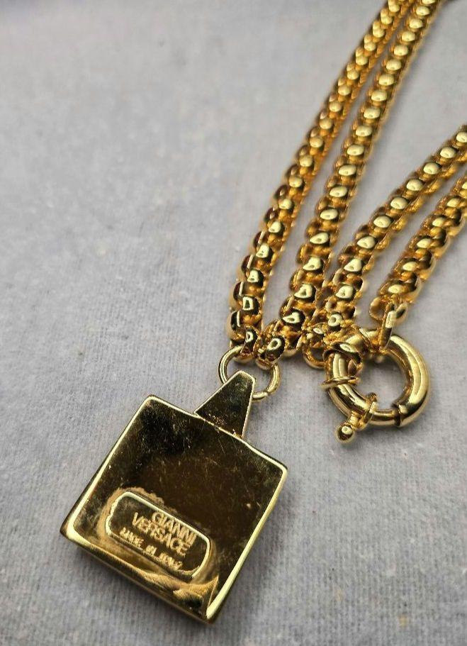 GIANNI VERSACE ゴールド チェーンチャーム GIANNI VERSACE ゴールド チェーンチャーム