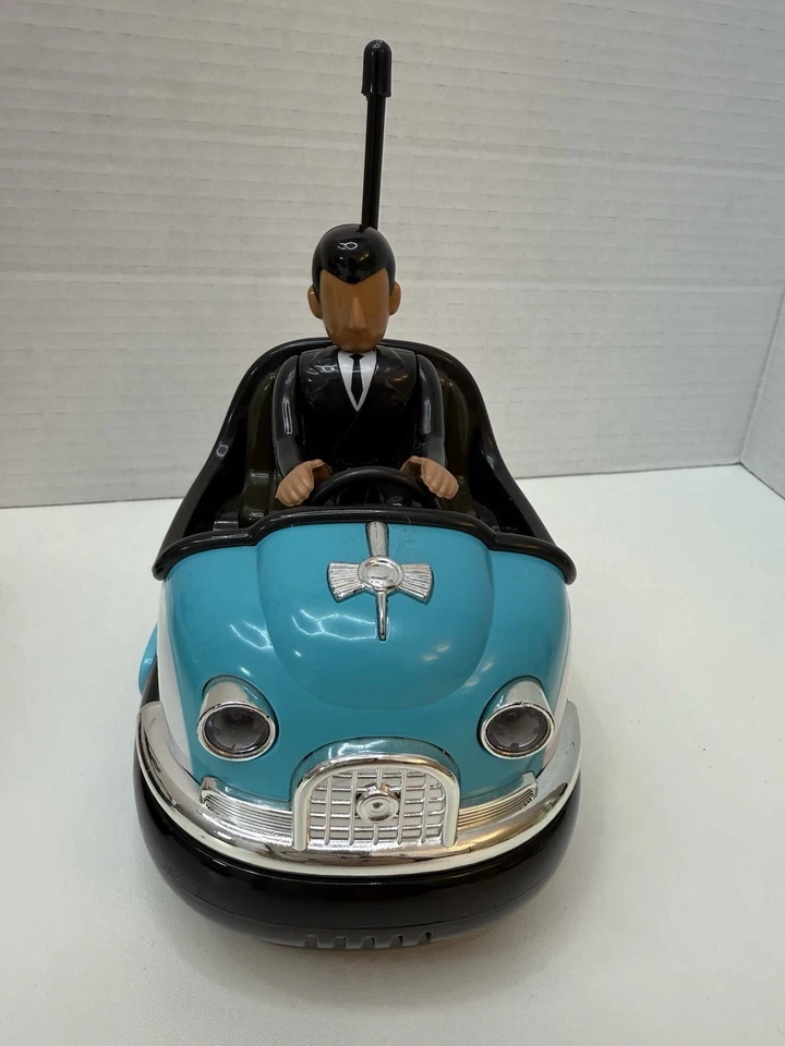 FAO Schwarz Bumper Car Set Remote Control - Image 3 of 4