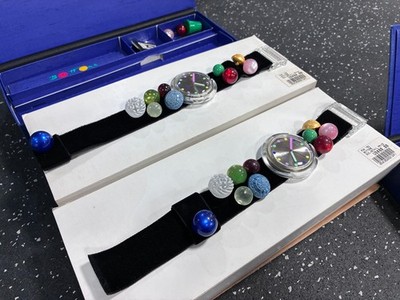 1991 CHRISTMAS SPECIAL POP SWATCH WATCH BUTTONE IN ORIGINAL BOX