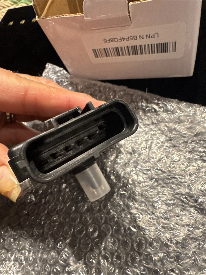 Sensor medidor de flujo de aire de masa para Ford Mustang 1997/98 F150 y 250 1996-1998 Foto 3 de 4