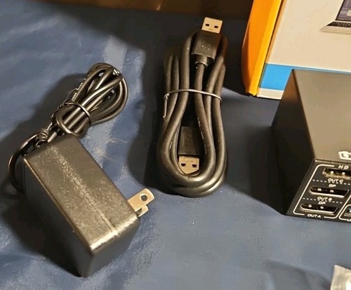 KVM Switch 3 Monitors 3 Computers 8K@60Hz MLEEDA HDMI 4 USB 3.0 Ports Wired Remo - Afbeelding 5 van 9