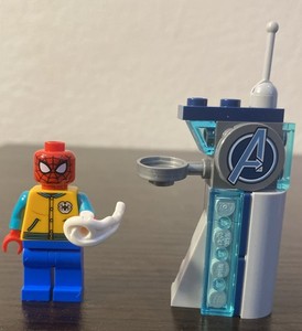 LEGO Spider-Man Minifigure Marvel Avengers 76196 Advent Calendar 2021 Spiderman