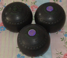 3 x Almark Crusader II Lawn Bowls Size 2 Heavy - Date Stamp 2006