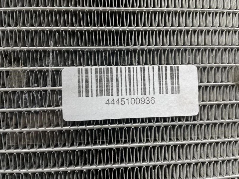 Ford F250 Super Duty 2001 7,3 L radiador diésel OEM+ Foto 2 de 4