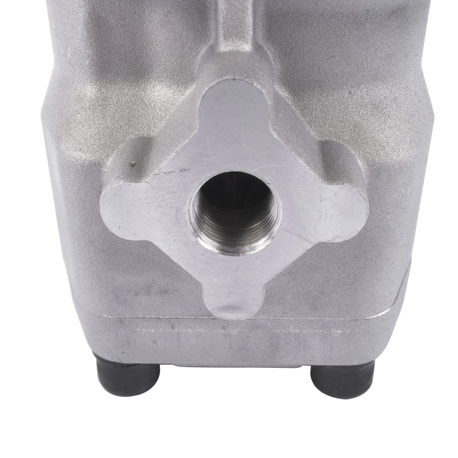 Hydraulic Pump For Kubota Tractor B8200 B7200 B6200 B5200 B1600 B20