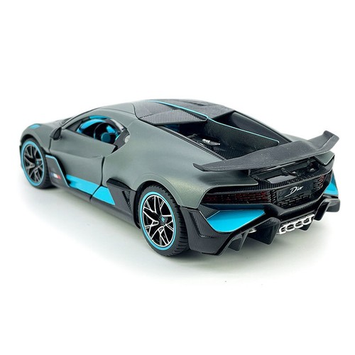 1/24 Bugatti Divo Model Car Diecast Metal Vehicle Toy Cars Toys for Boys Gifts - Picture 10 of 12