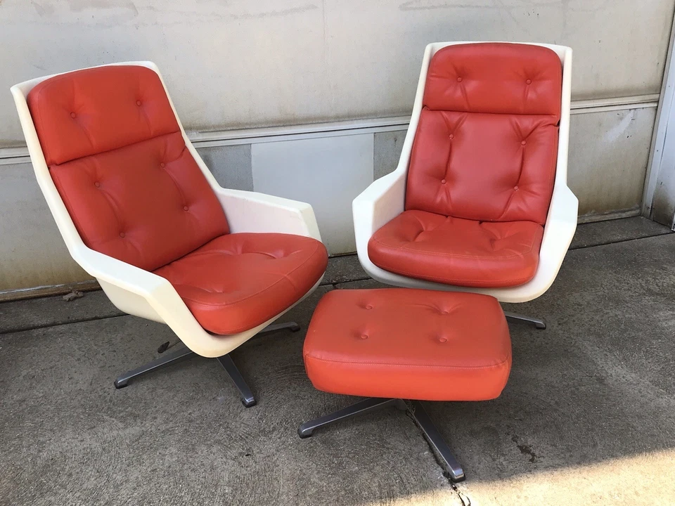 Par de sillones giratorios Suecia Overman con otomana 1970 Jetson Space Age retro Foto 2 de 4