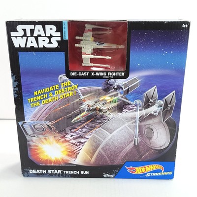 Hot Wheels Star Wars Death Star Trench Run Playset Die-Cast X-Wing Fighter NIB
