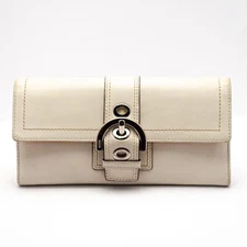 Auth COACH White  Leather Women's Clutch Wallet Purse W/Key Holder