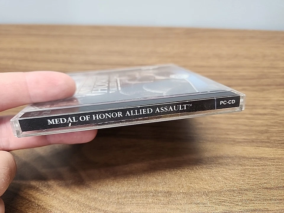 Medal of Honor: Allied Assault (EA Games 2002) PC Game - Very Good Condition - Image 3 of 4