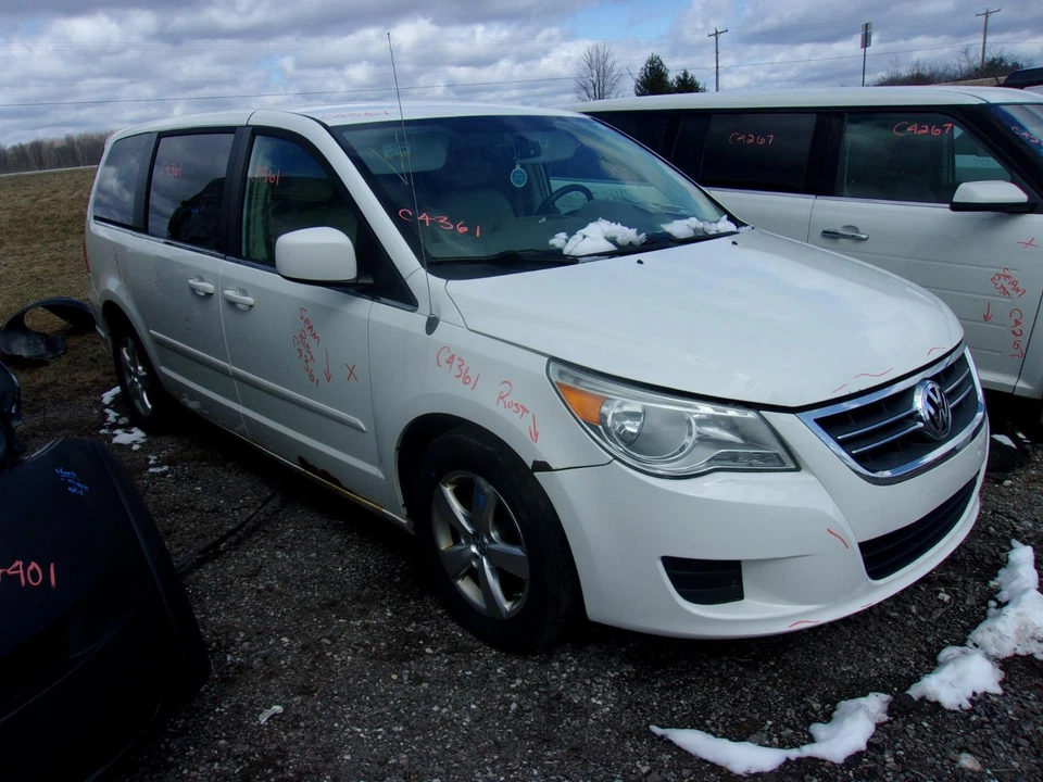 Used Third Seat SW/VAN fits: 2010 Volkswagen Routan  Grade C - Imagem 2 de 4