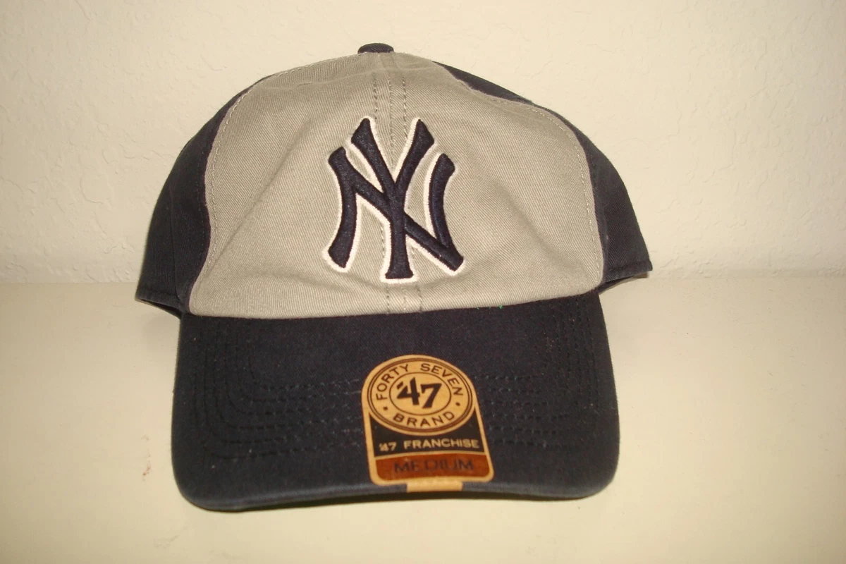 NEW YORK YANKEES 47BRA new era FITTED SZ medium DEADSTOCK HAT CAP VINTAGE A1