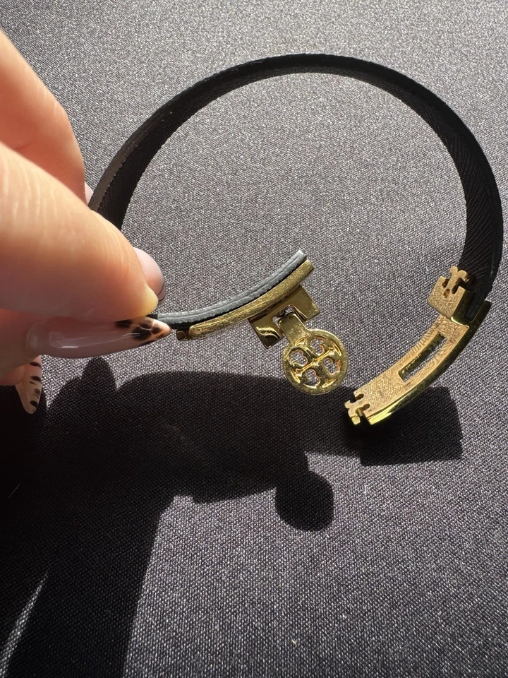 Navy Blue Tory Burch Logo Turnlock Leather Bracelet Gold Tone - Image 4 of 4