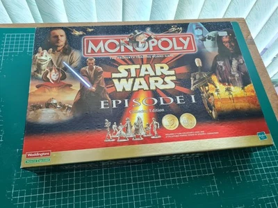 Monopoly Star Wars 1999 Episode 1 Collector Edition - Complete with coins Used - Photo 1/4